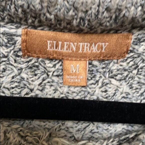 Ellen Tracy Black and White Tweed Cardigan Sweater Size Medium - Picture 8 of 11